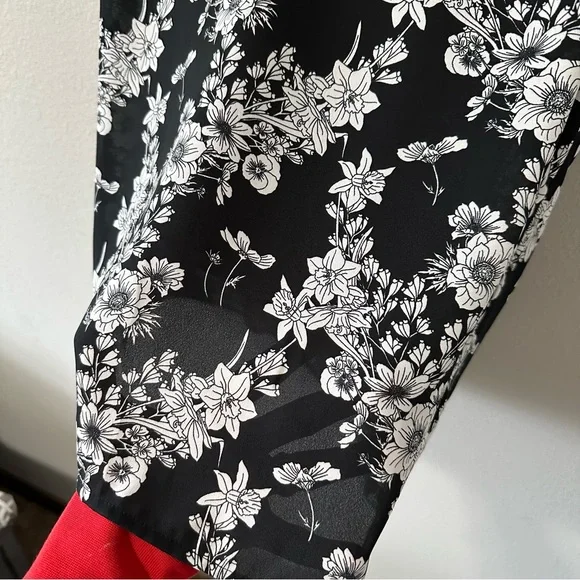 41 Hawthorn Black & White Floral Tank Top Size Medium EUC Stitch Fix - Picture 6 of 14